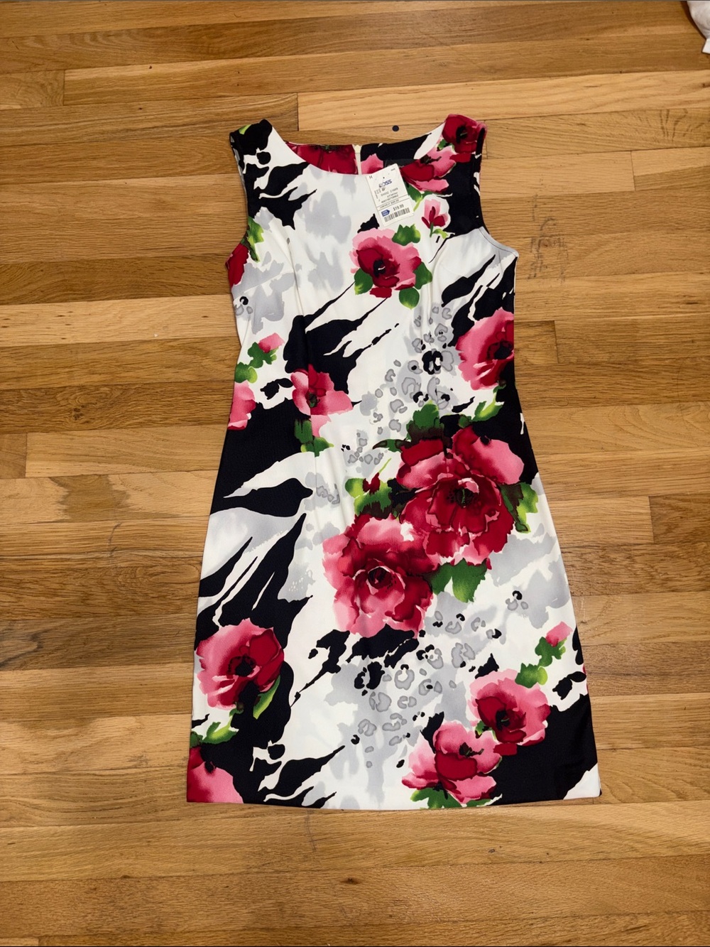 Floral Sheath Dress in White with Pink Roses